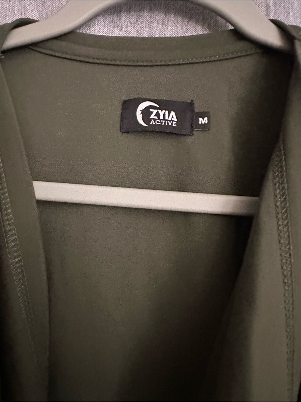 ZYIA Olive Green Draped Crossover Long Sleeve Top - Picture 2 of 7